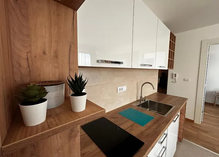 アパート Vanila 379 *